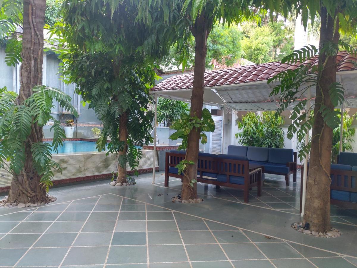 Hotel Raj Palace 3*