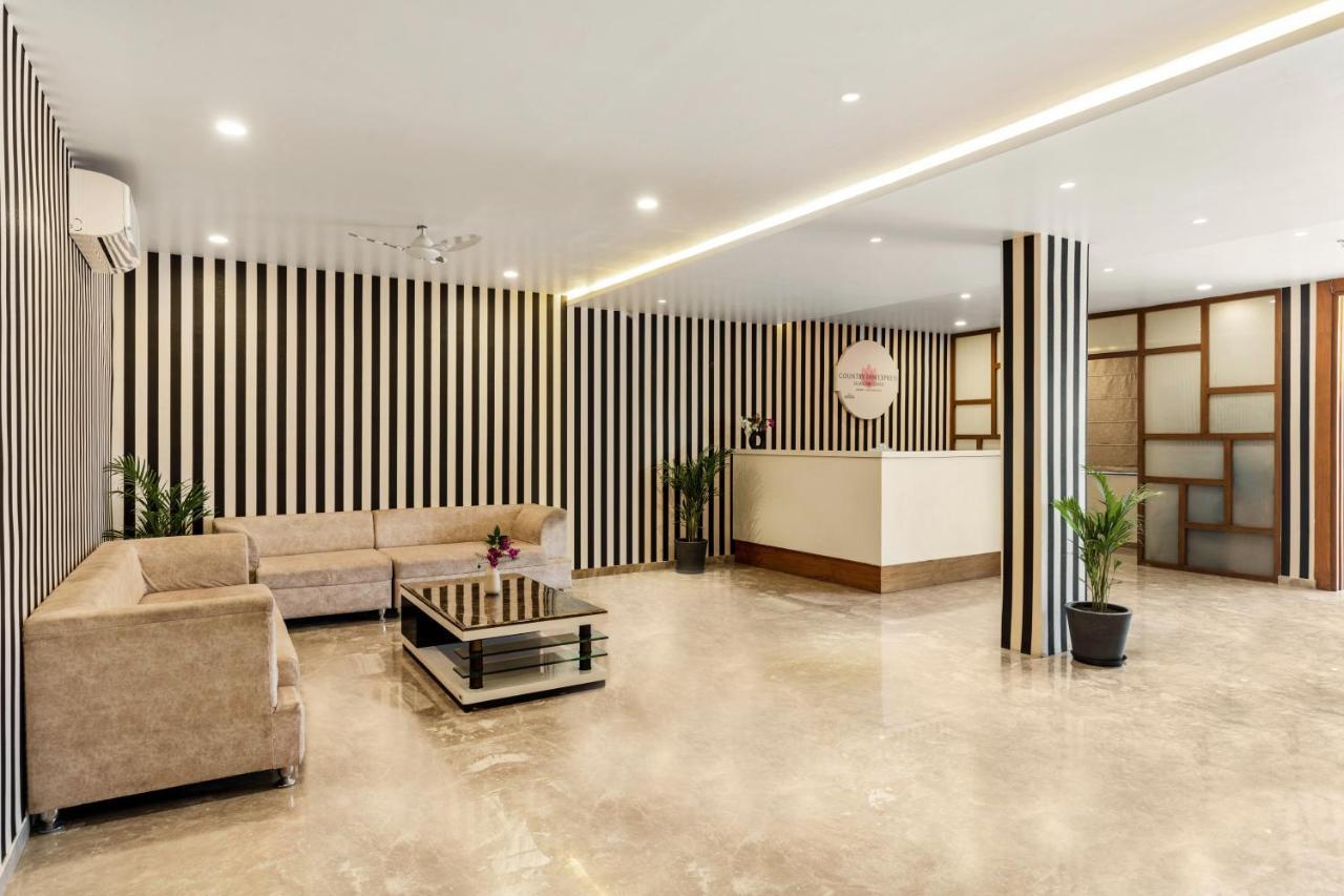 Hotel Seasons- A Boutique