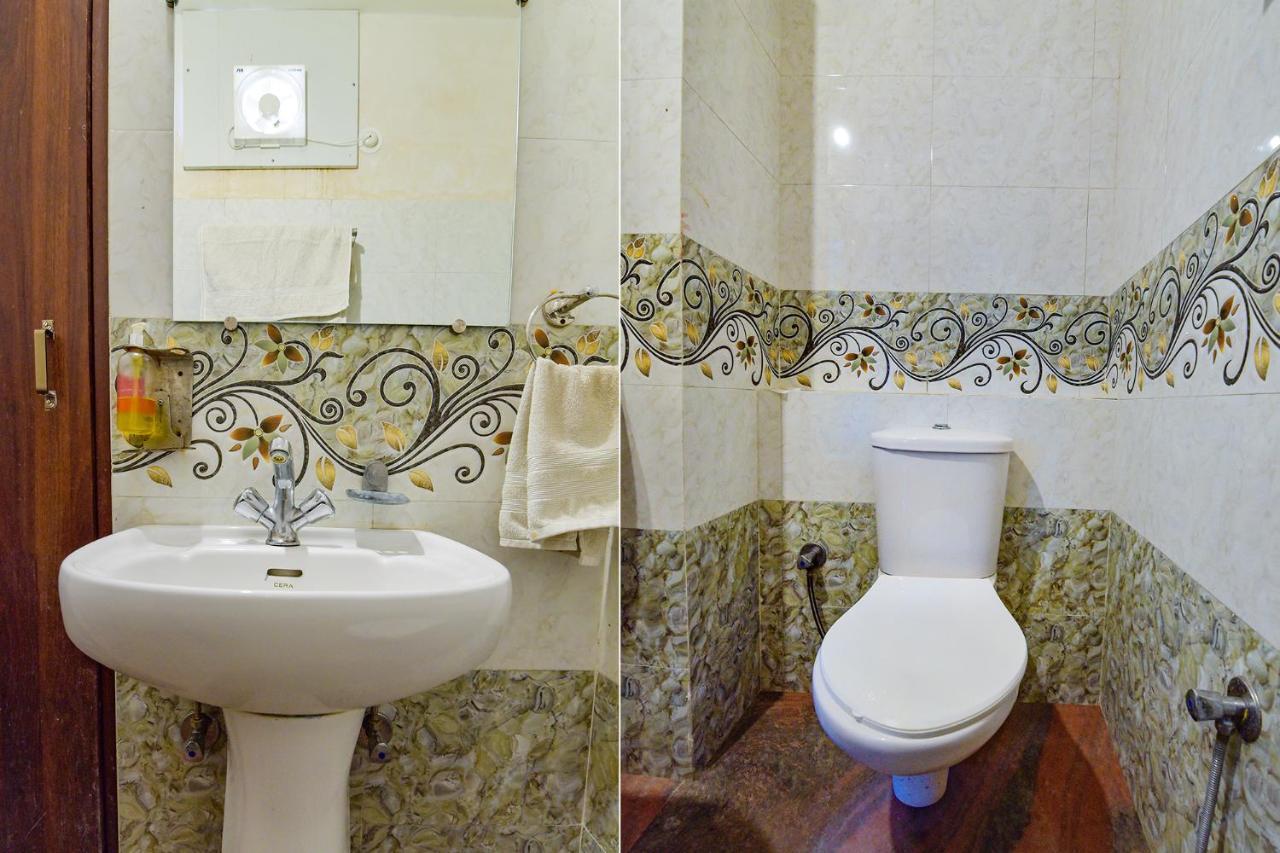Hotel Fabexpress Achrol Palace 3*