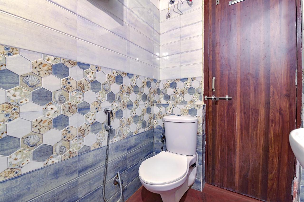 Fabexpress Achrol Palace Hotel 3*