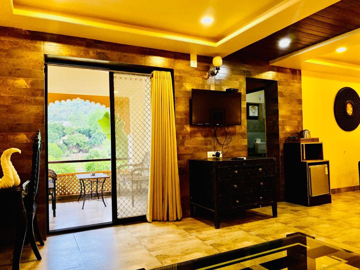 Aravali Valley Hotel