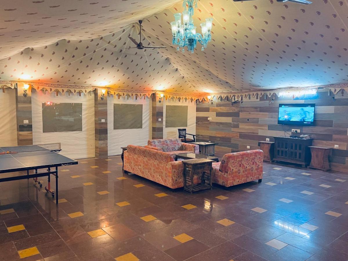 Hotel Aravali Valley 4*