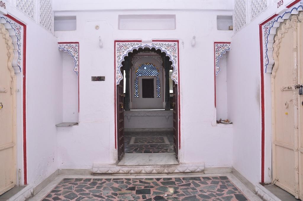 Gangaur Palace