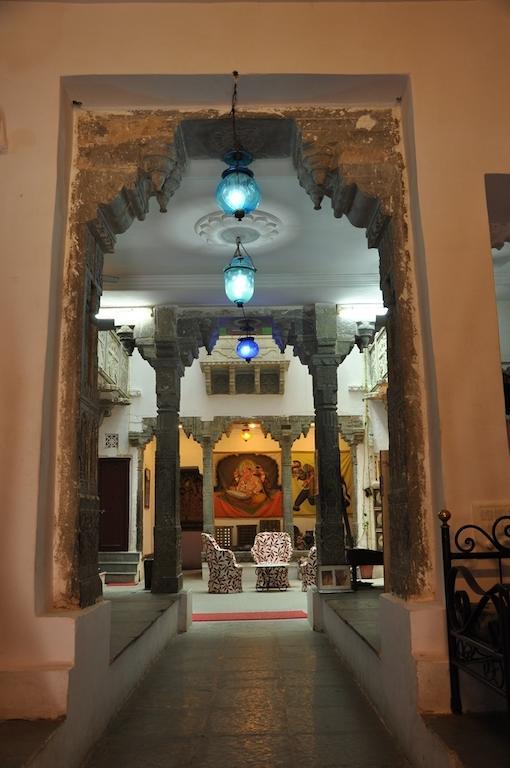 Hotel Gangaur Palace
