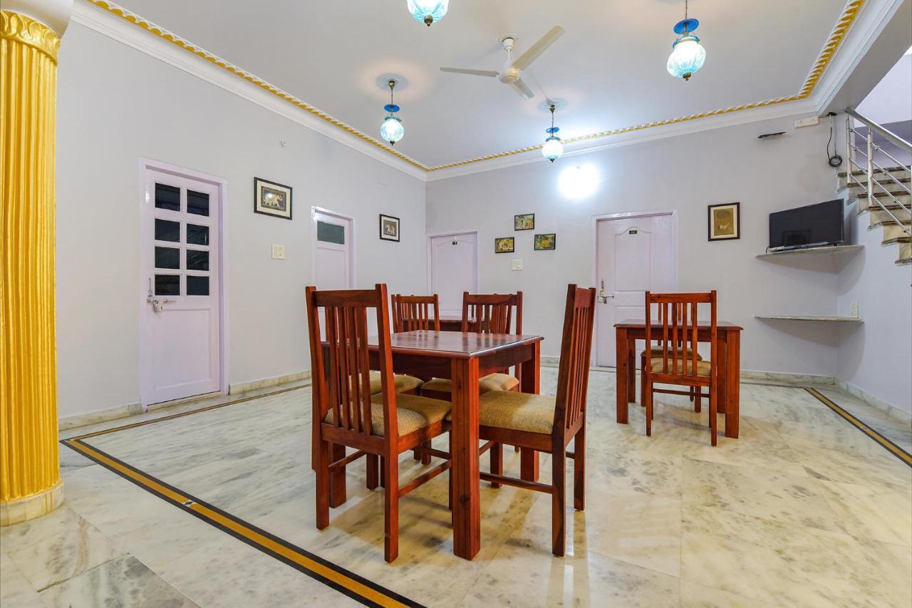 Hotel Fabhotel The Castle I Udaipur