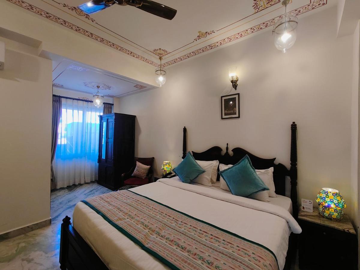 Resort The Amar Mahal By Trulyy