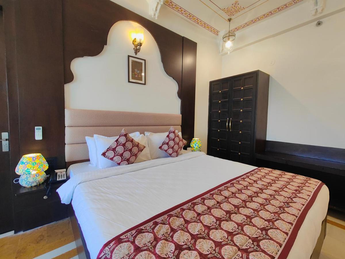 The Amar Mahal By Trulyy
