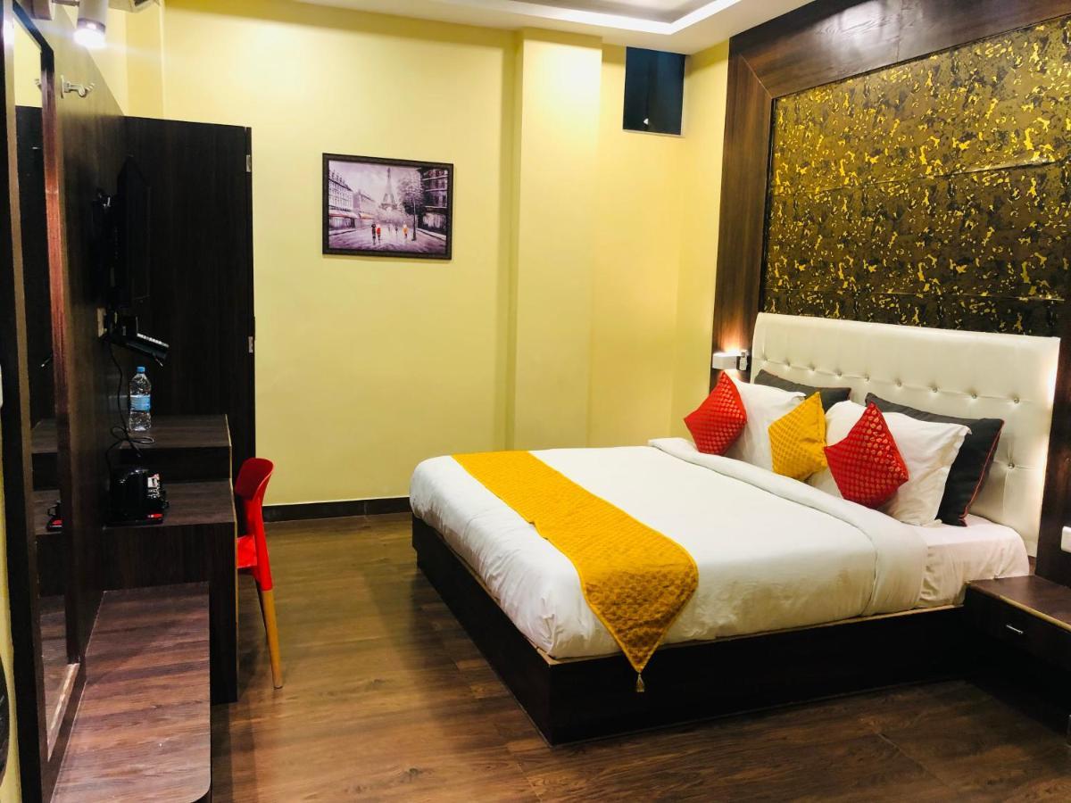 Grand Bhaagwat - Selling Of The Year - Beautifull Rooftop Terrace Hotel 4*