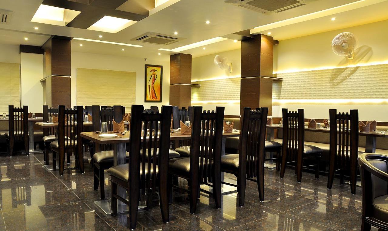 Hotel Shree Narayana Hotel-bar-rooftop Terrace-disc!! 50 Mtr From Bus Stand