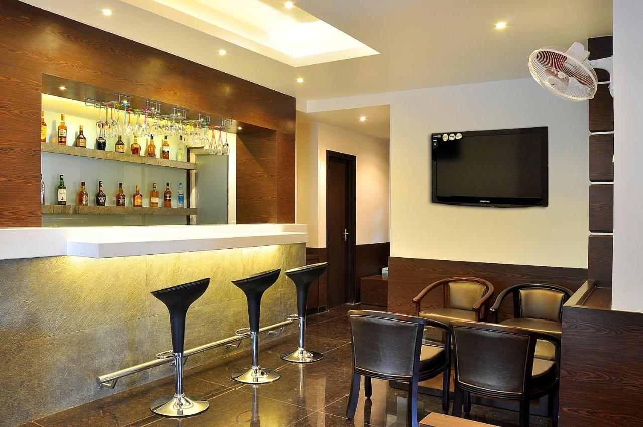 Shree Narayana Hotel-bar-rooftop Terrace-disc!! 50 Mtr From Bus Stand Hotel