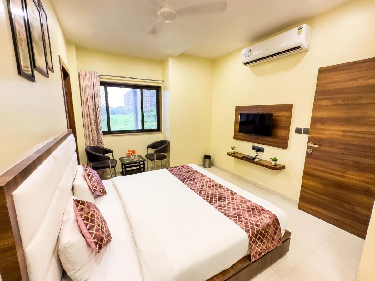 Hotel Hillcrest Palace Udaipur