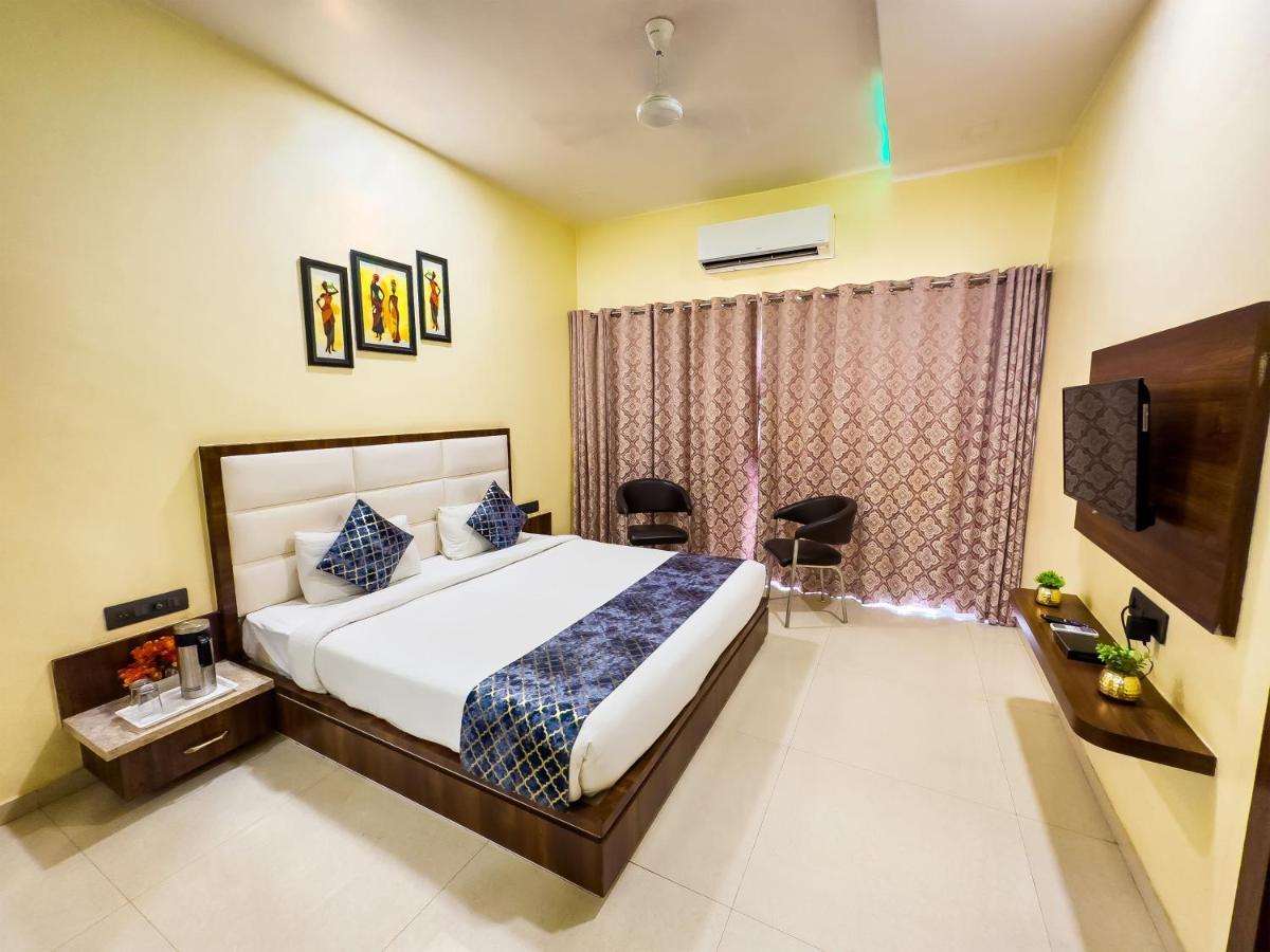 Hillcrest Palace Hotel 3*