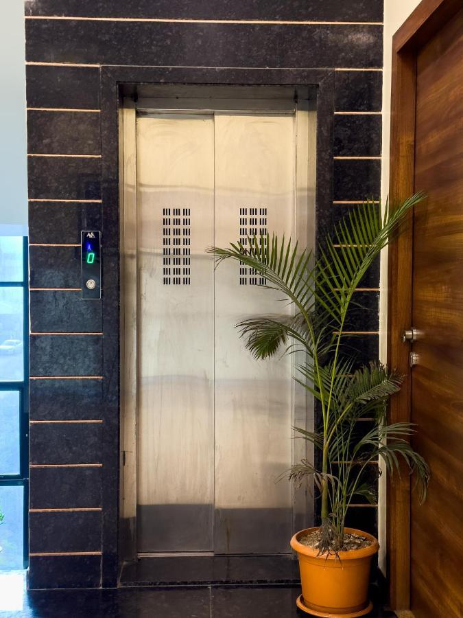 Hillcrest Palace 3*