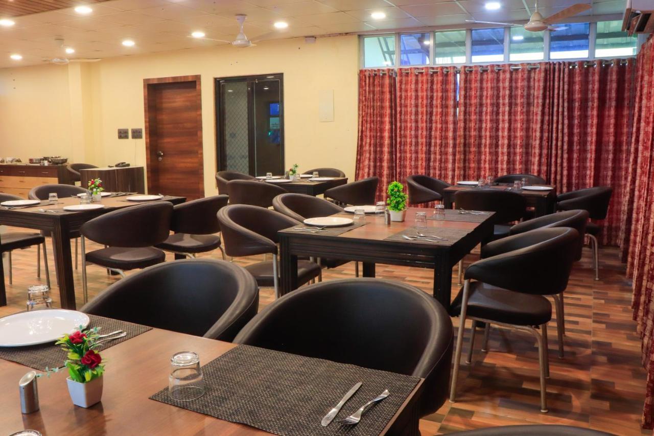 Hillcrest Palace 3* Udaipur