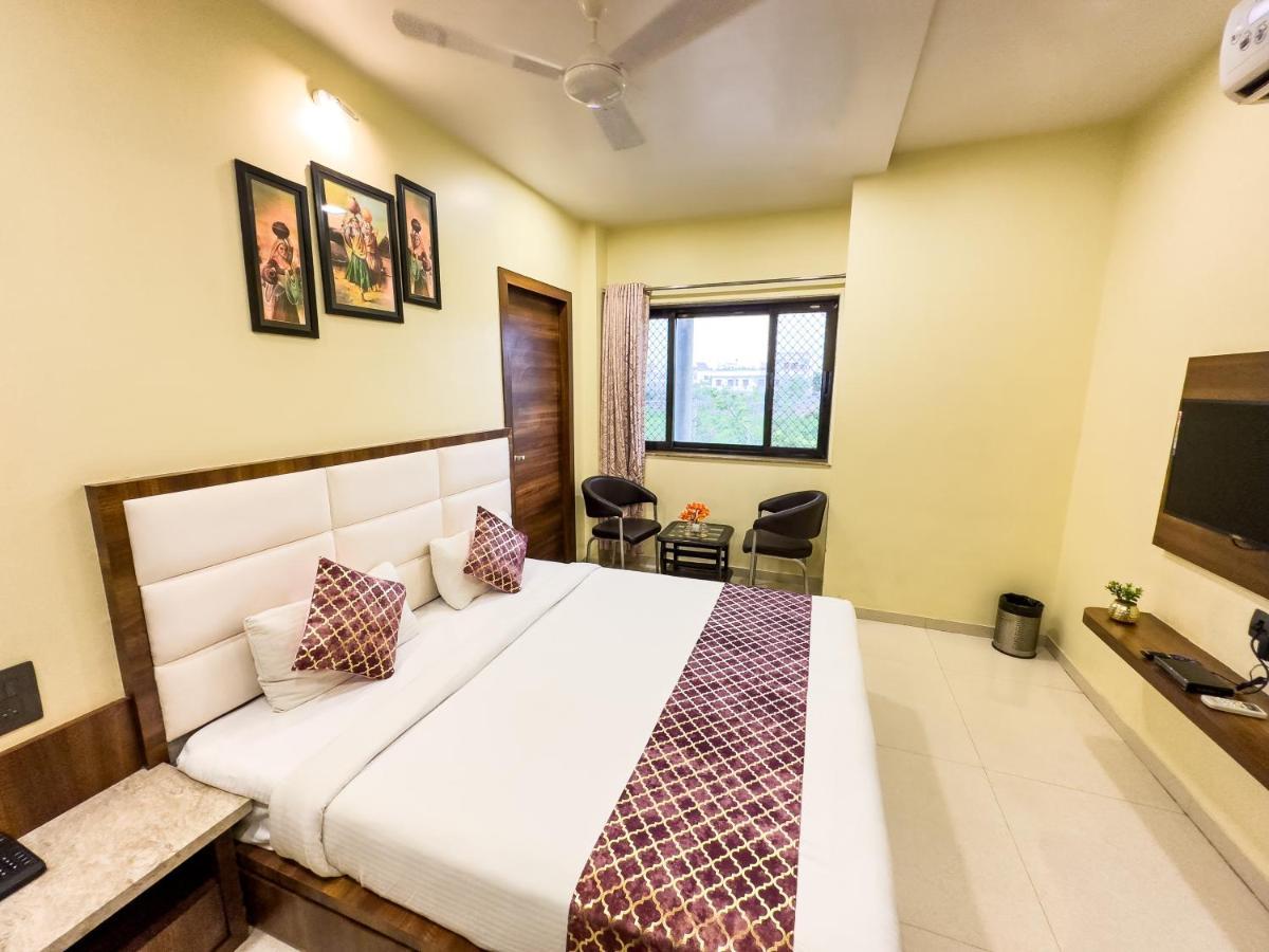 Hotel Hillcrest Palace