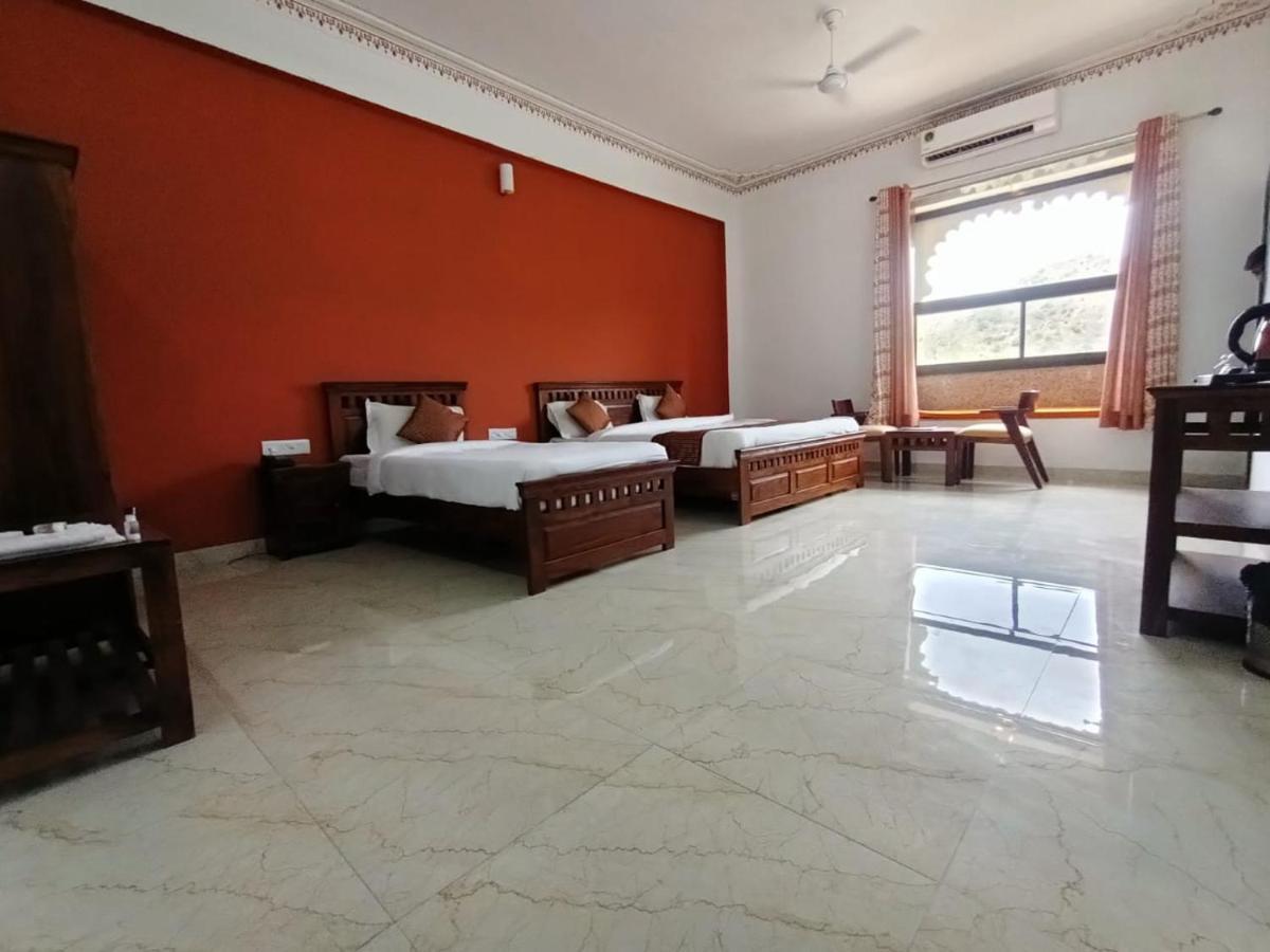 Riviera Madaar 3* Udaipur