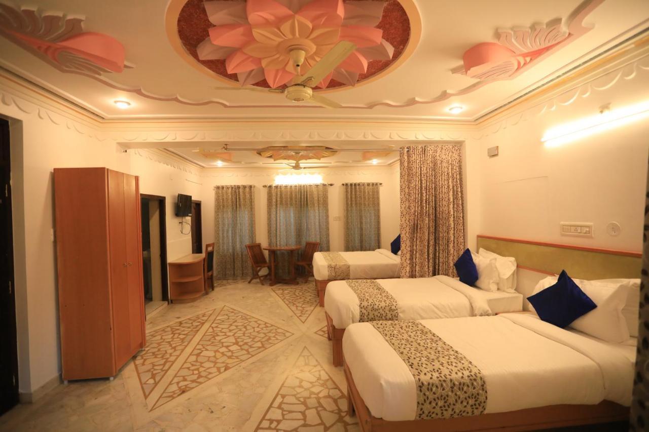 The Kesar Niwas Hotel 3*