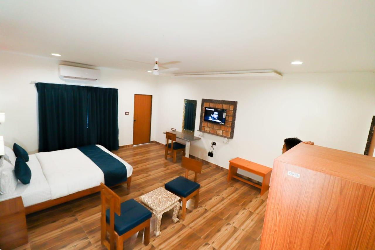 The Lavit Malhar Inn. 3*
