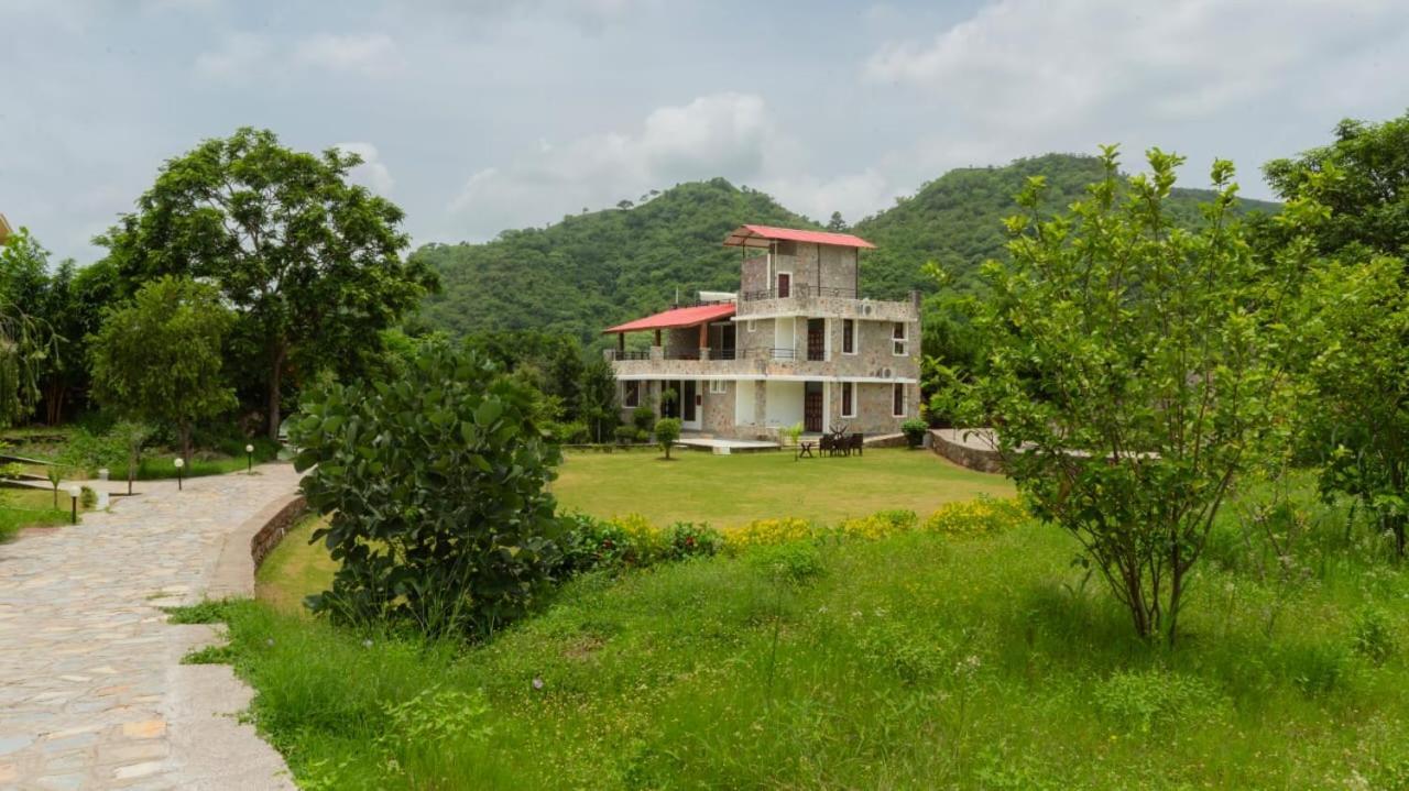 Molshri Farms Homestay *