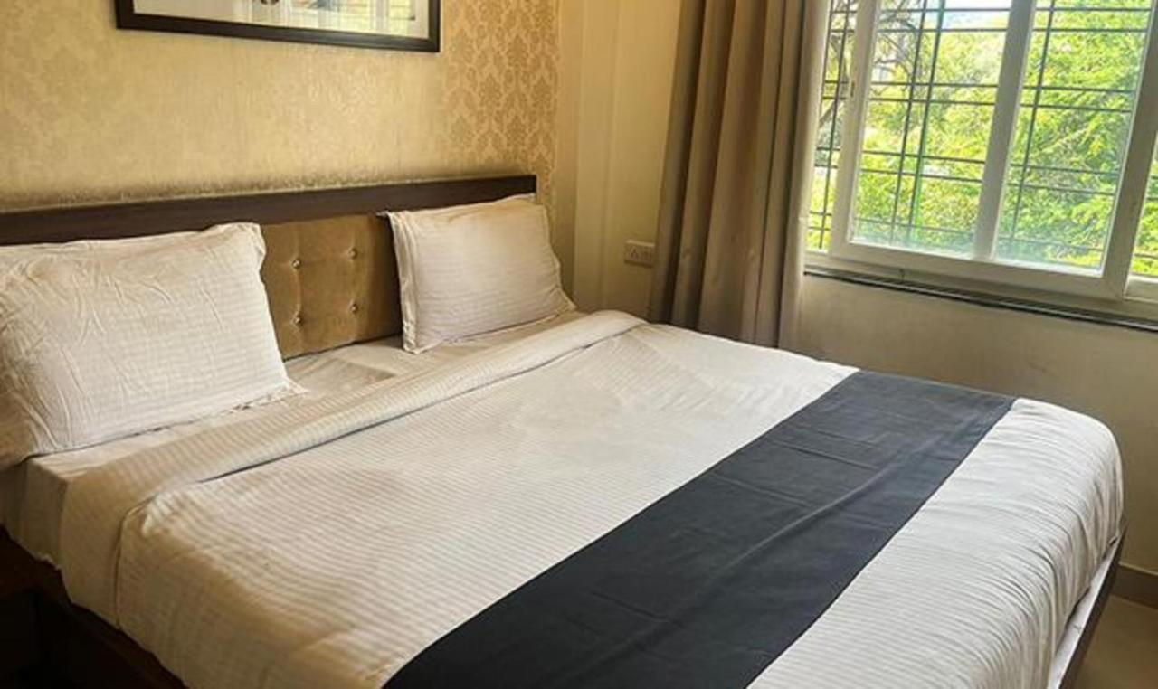Fabhotel Prime Golden Feather Hotel Udaipur