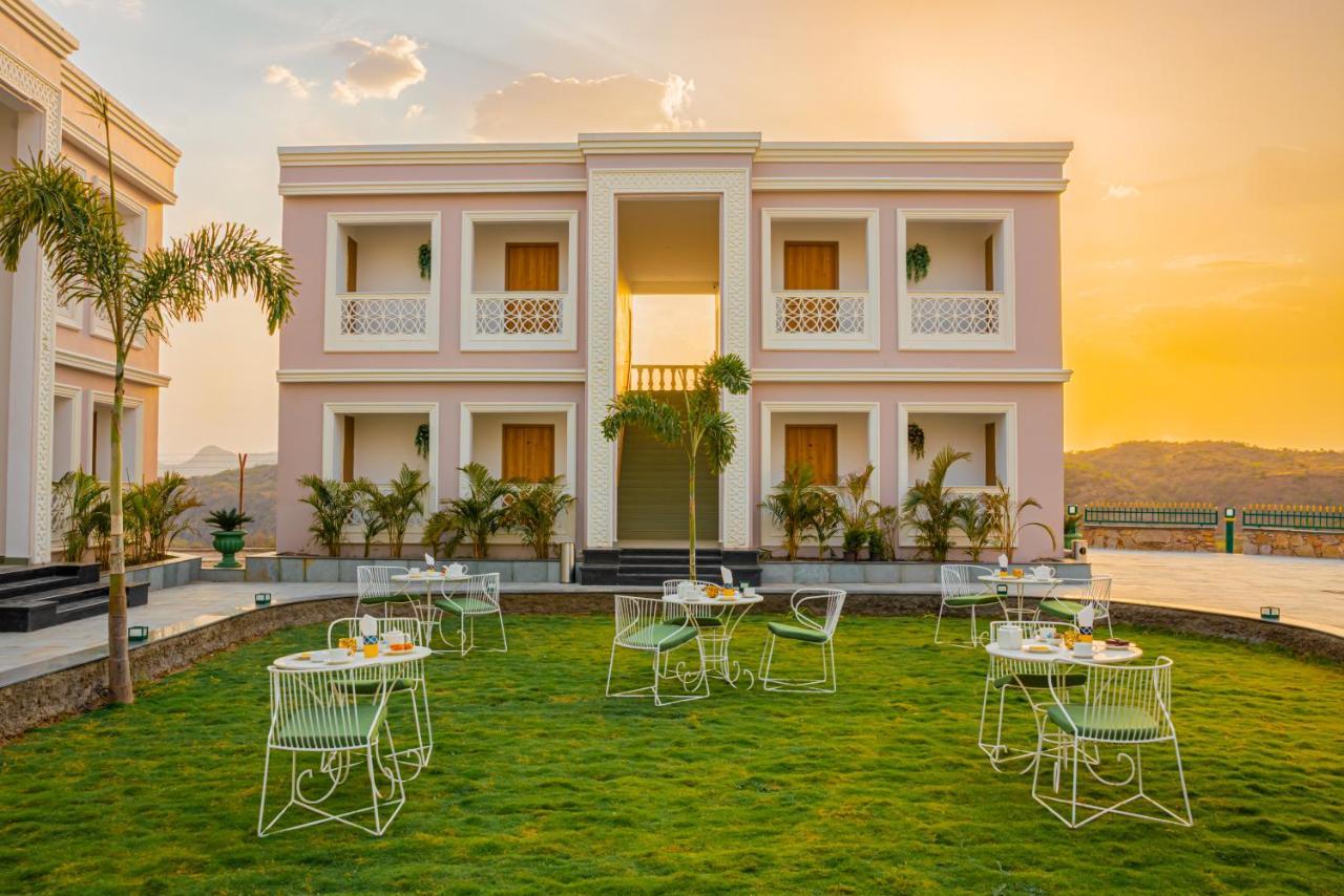 Tree Of Life Vantara & 5* Udaipur