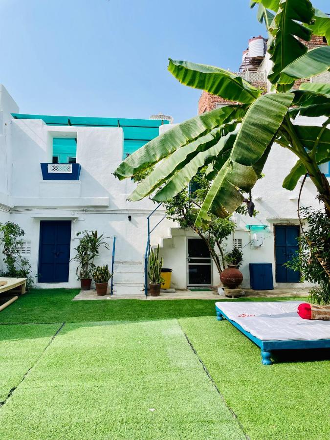 Hostel Mama