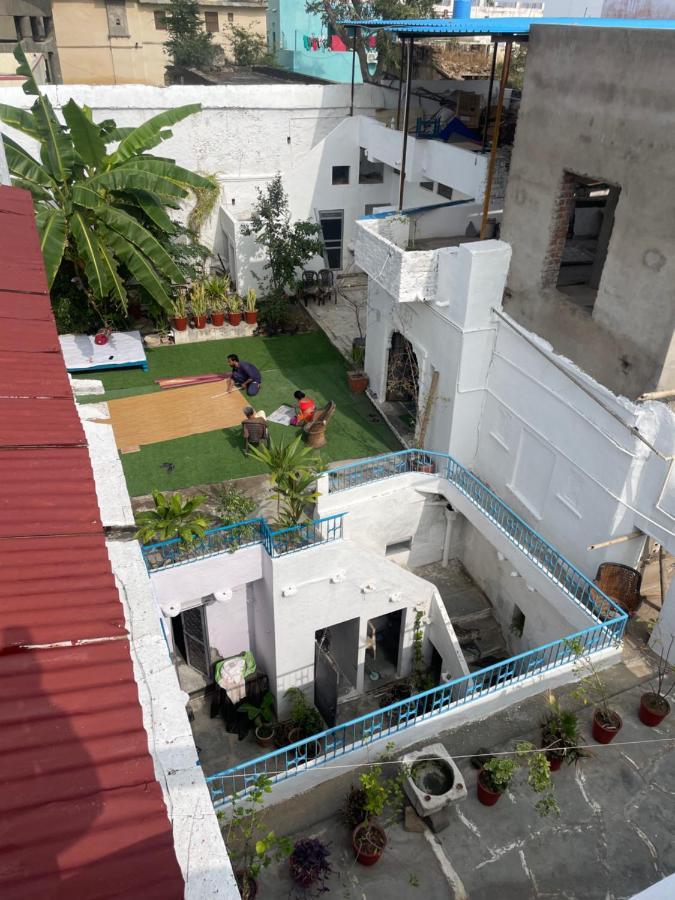 Hostel Mama