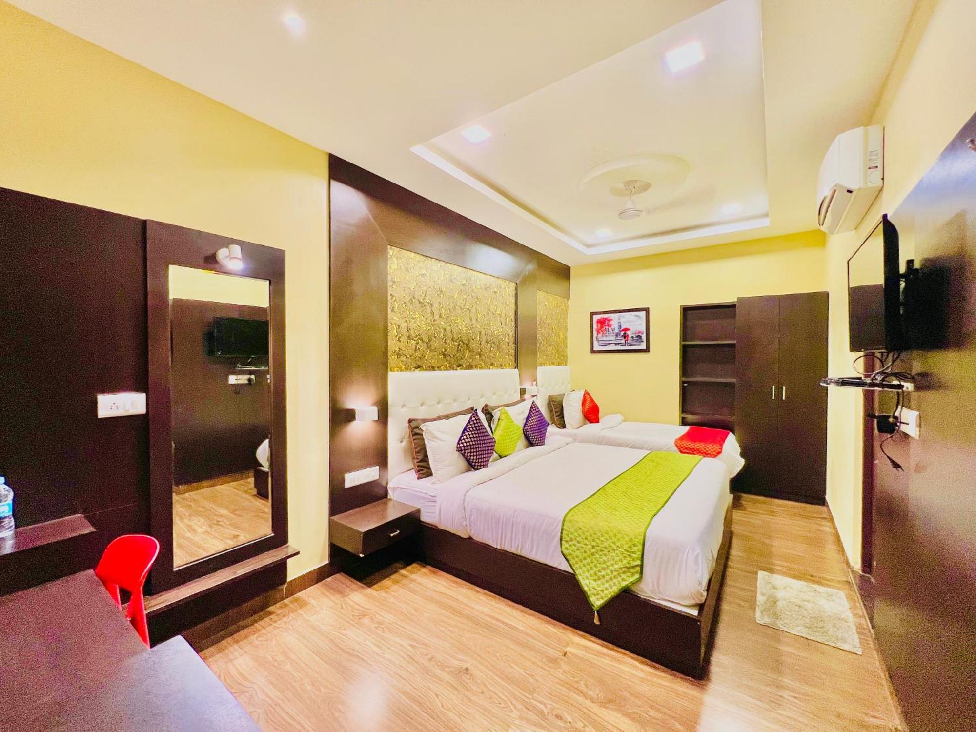 Grand Bhagwat, Hotel 4*