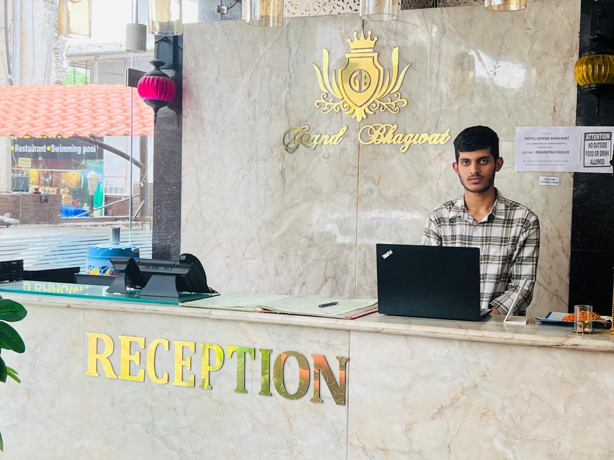 Grand Bhagwat, Udaipur