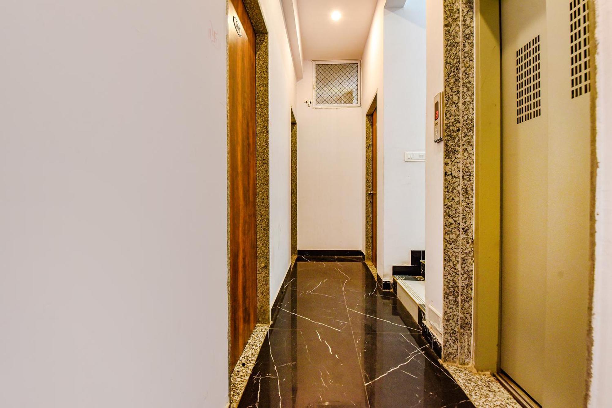 Fabexpress Raj Palace Hotel Udaipur
