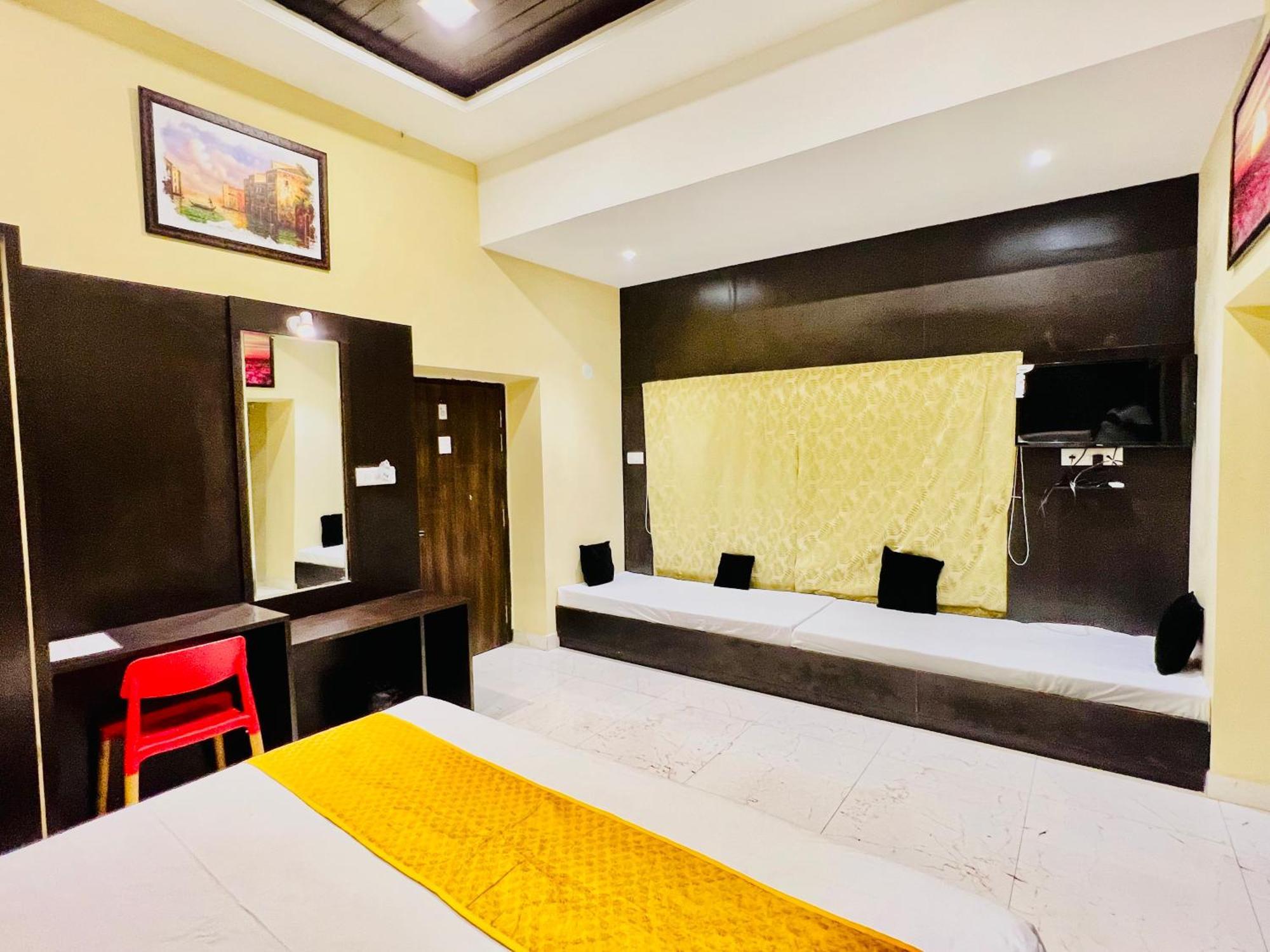 Grand Bhagwat, Hotel 4*
