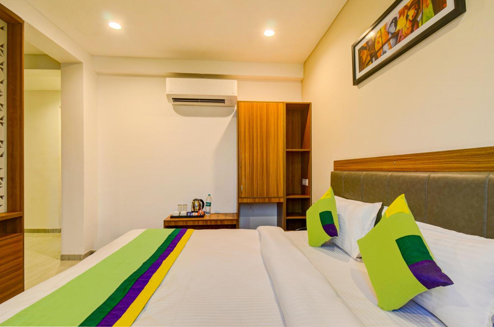 Park View Hotel 2*