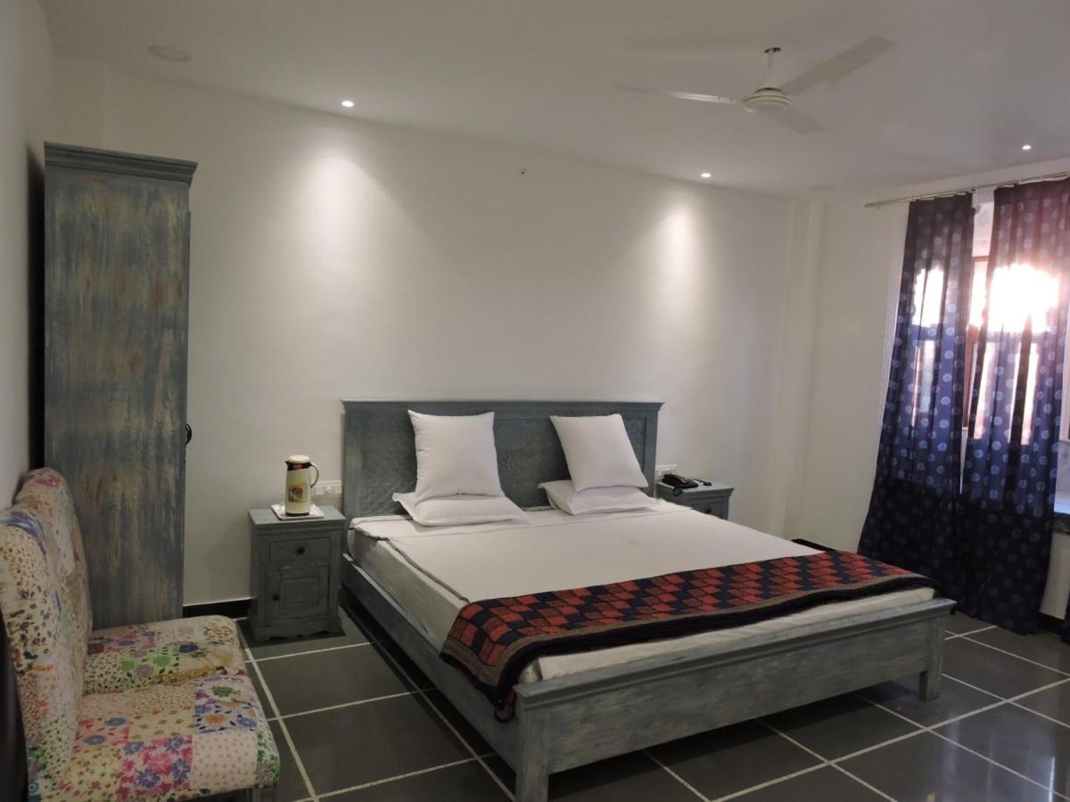 Mewari Bed & Breakfast 3*
