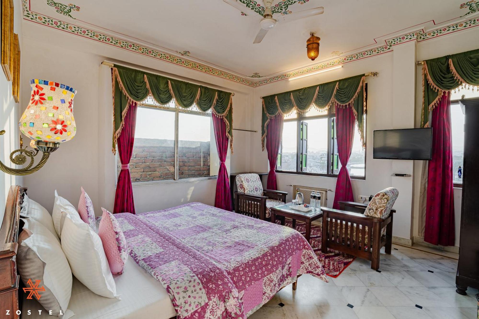 Hostel Zostel