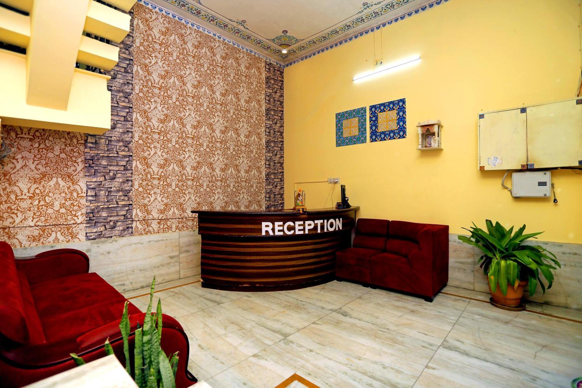 Hotel The Kesar Niwas
