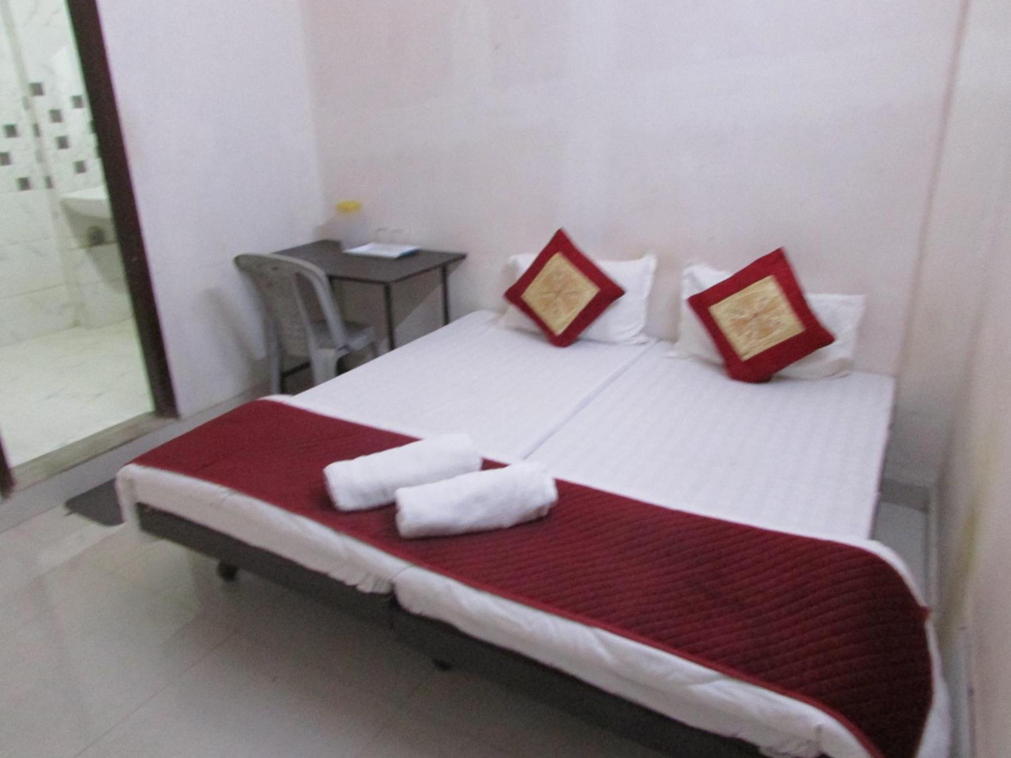 Ashish Guest House, Goverdhan * Udaipur
