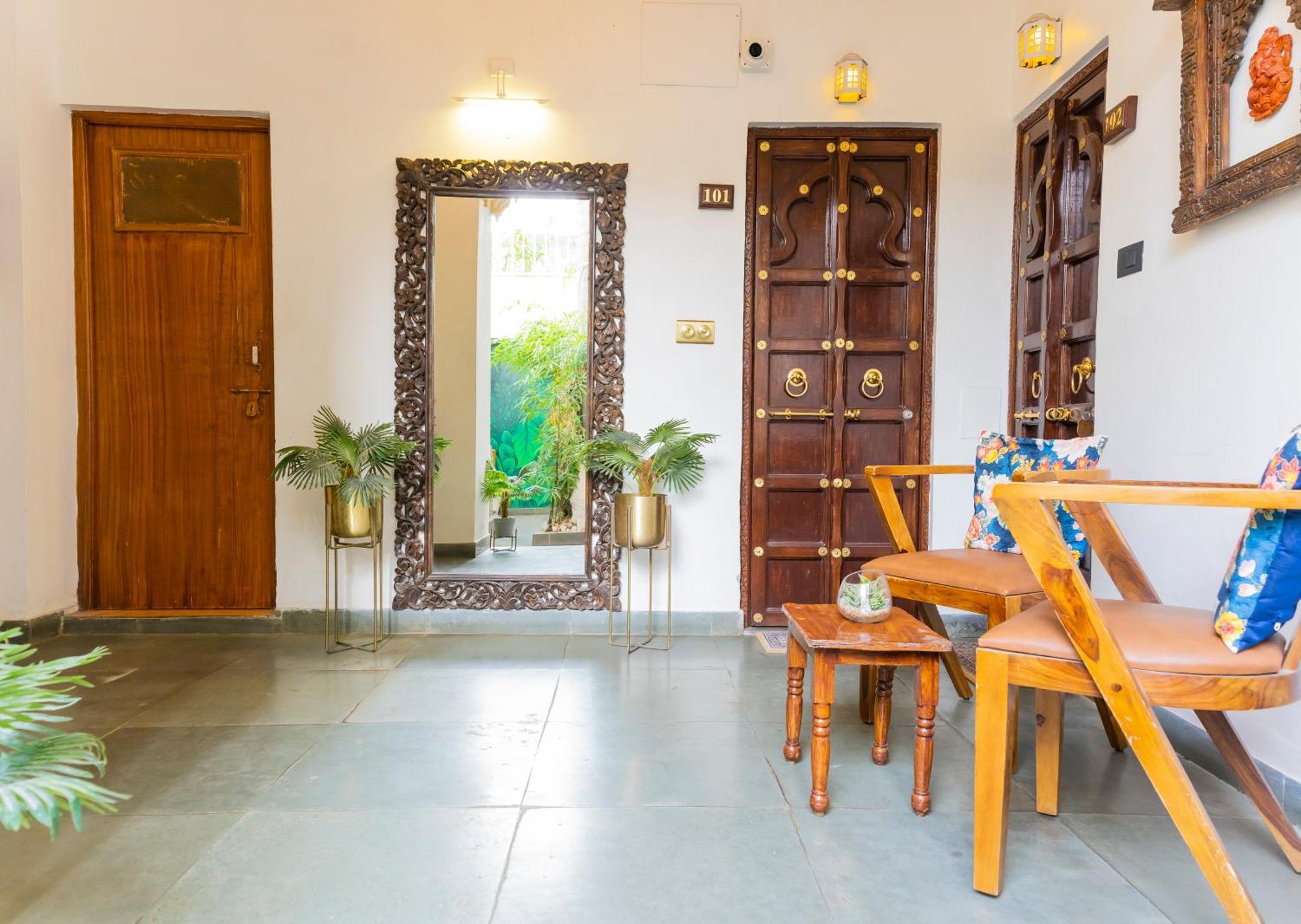 Natural View Hotel Udaipur