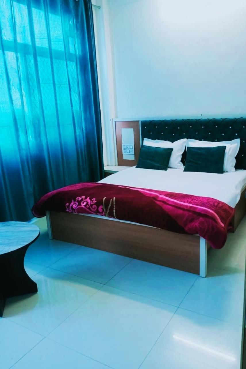 Antariksh Guest house