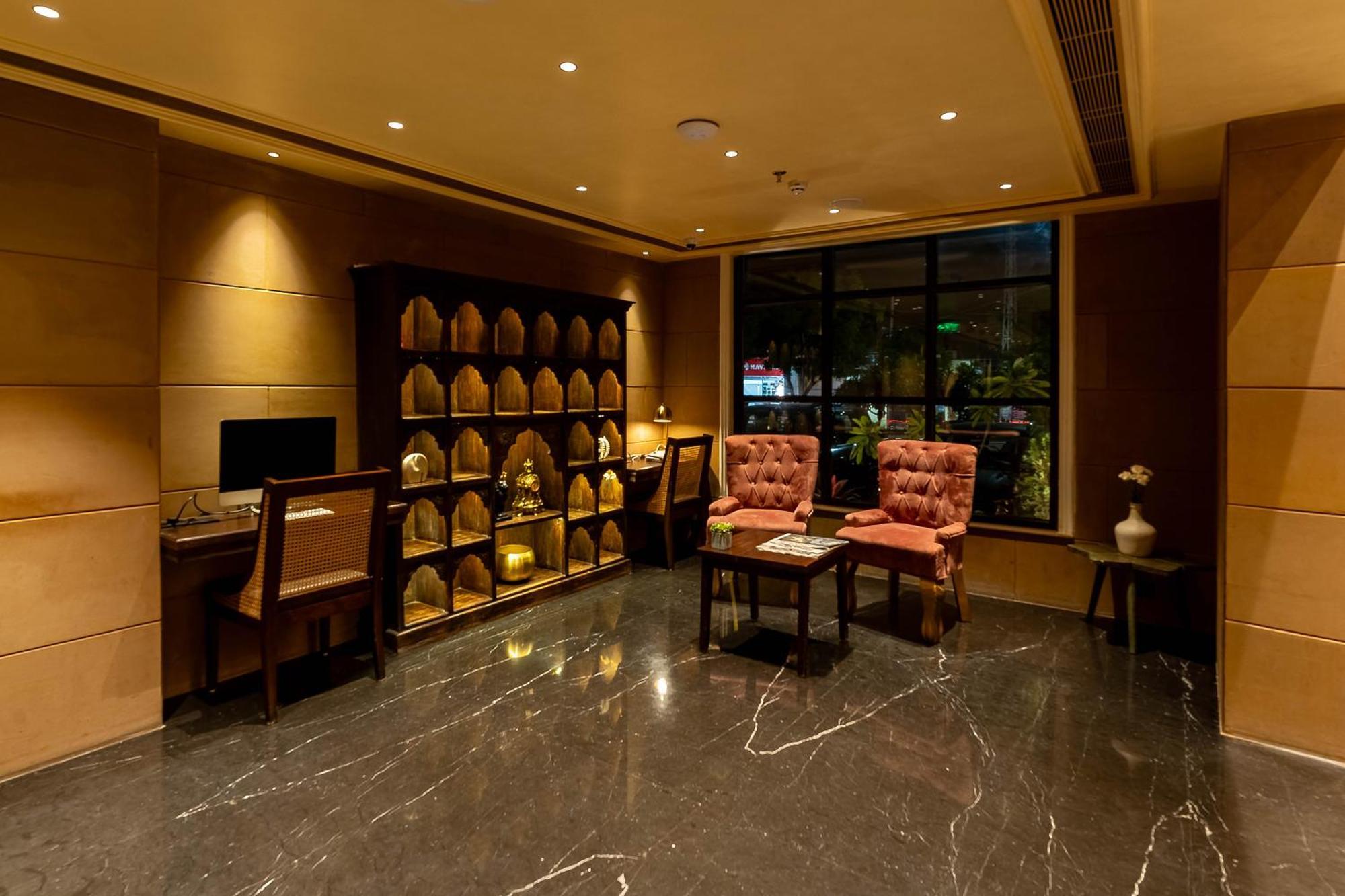 Historia Royal Hotel