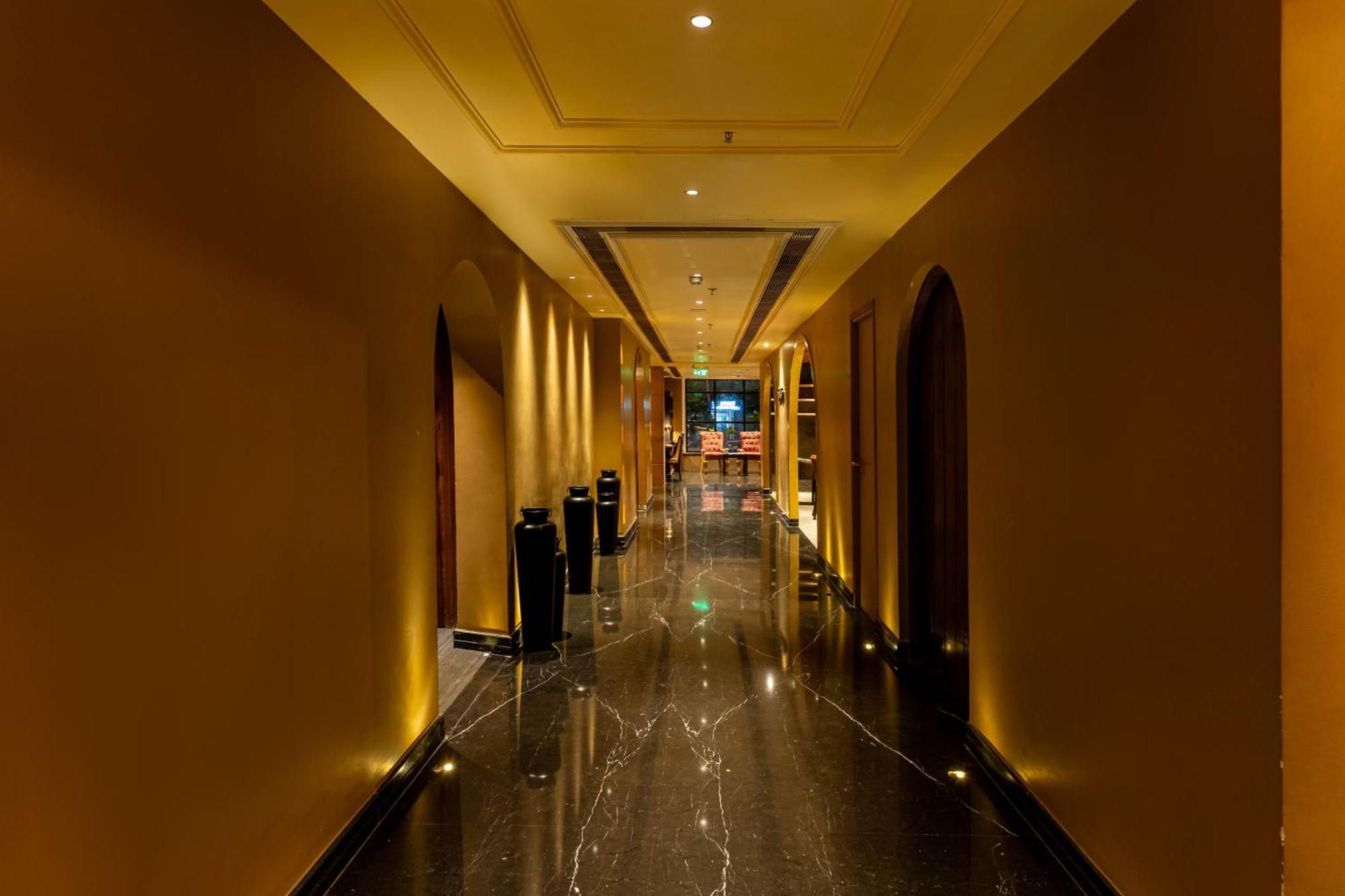 Hotel Historia Royal 4*
