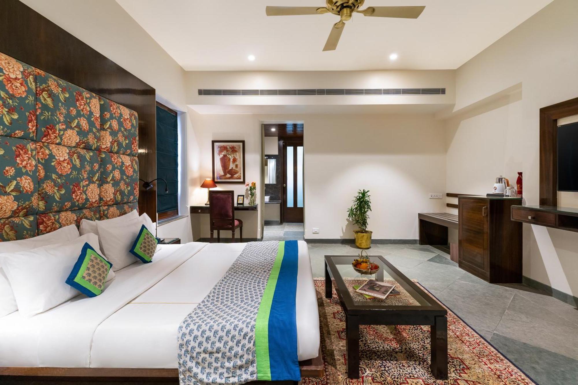 Hotel Brahma Niwas - View In