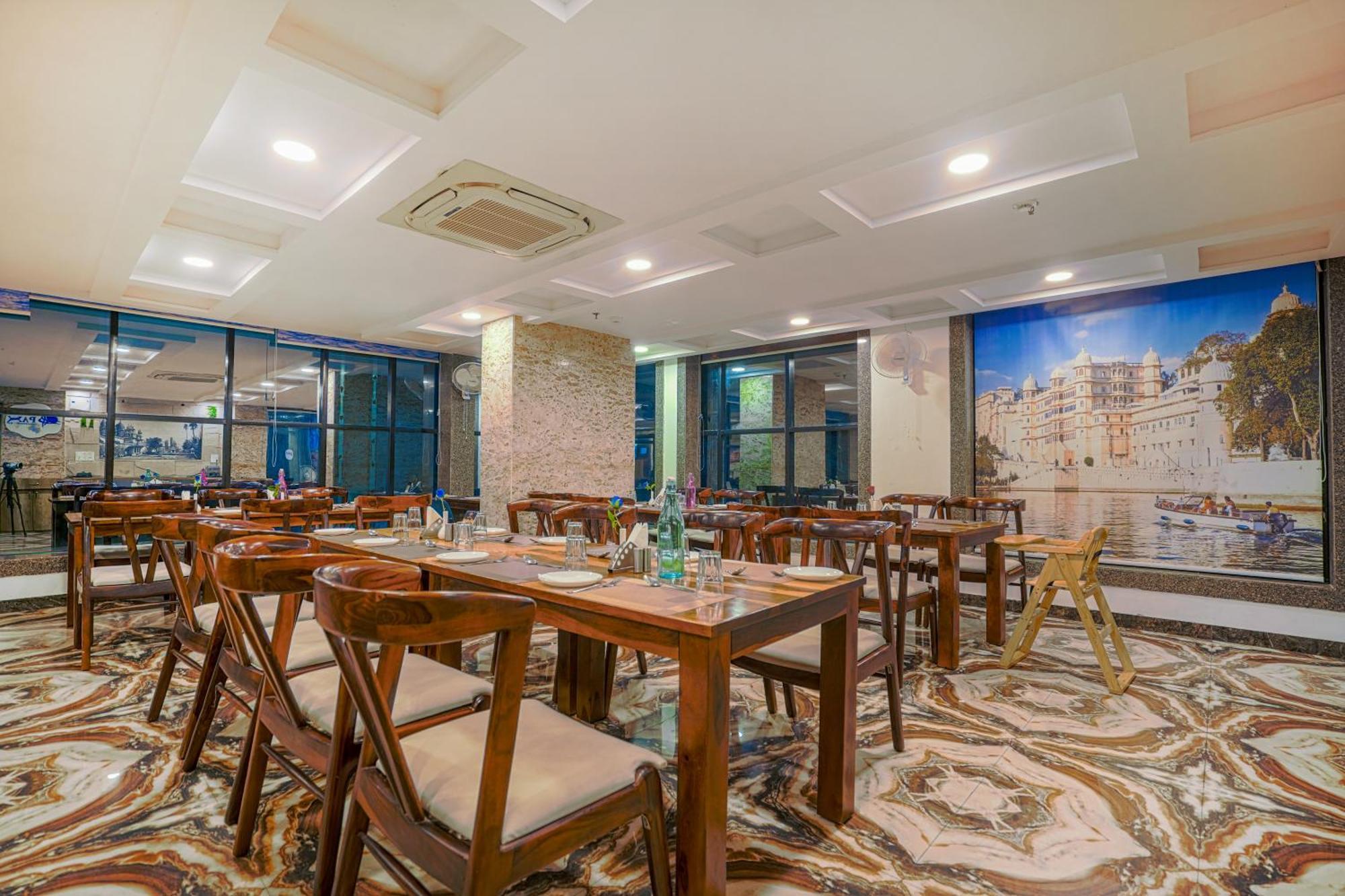 Hotel Pax Grand Blue 3 Min Walk From Railway Station