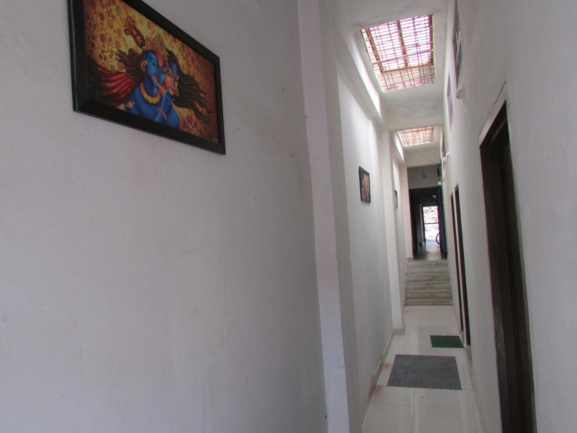 Ashish Guest House, Goverdhan * Udaipur