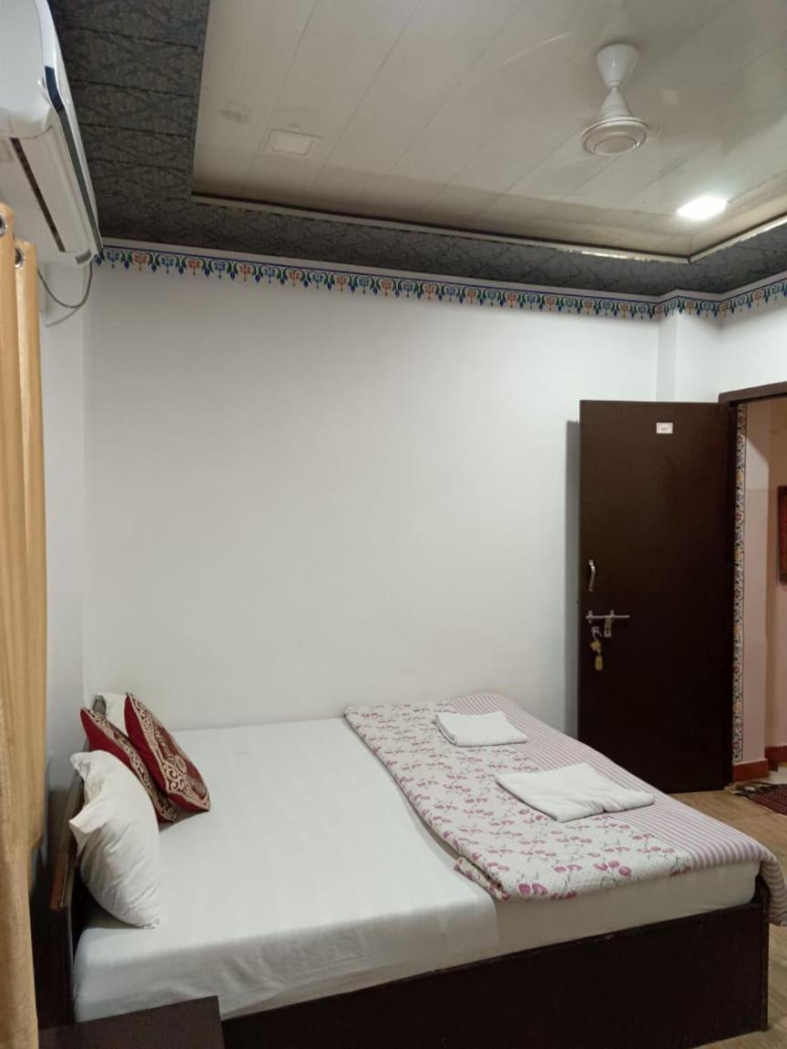 Guest house The Royal View