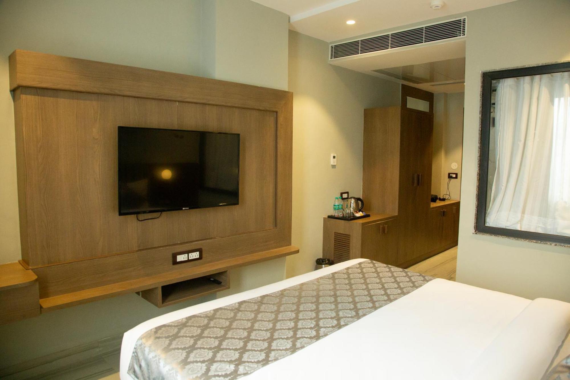 Westend 3*