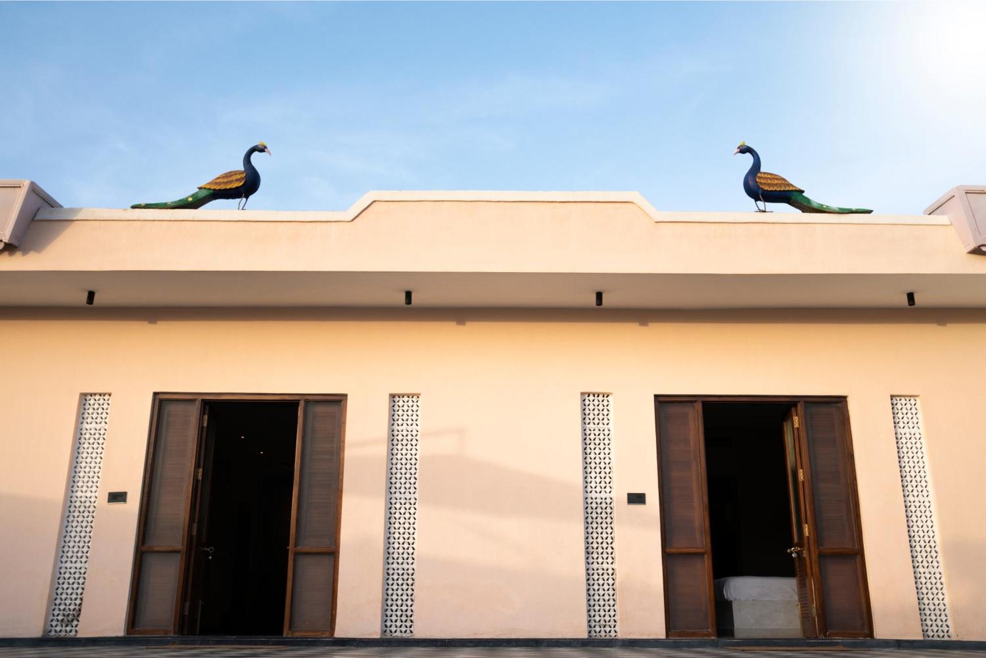 Parijat Private Pool 1, 2 And 3 Bhk *