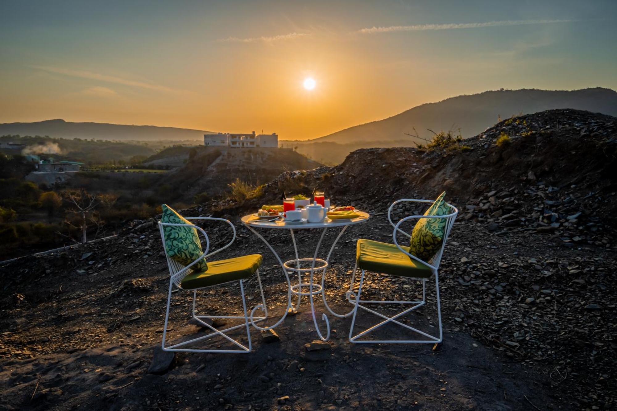 Tree Of Life Vantara & Resort 5*