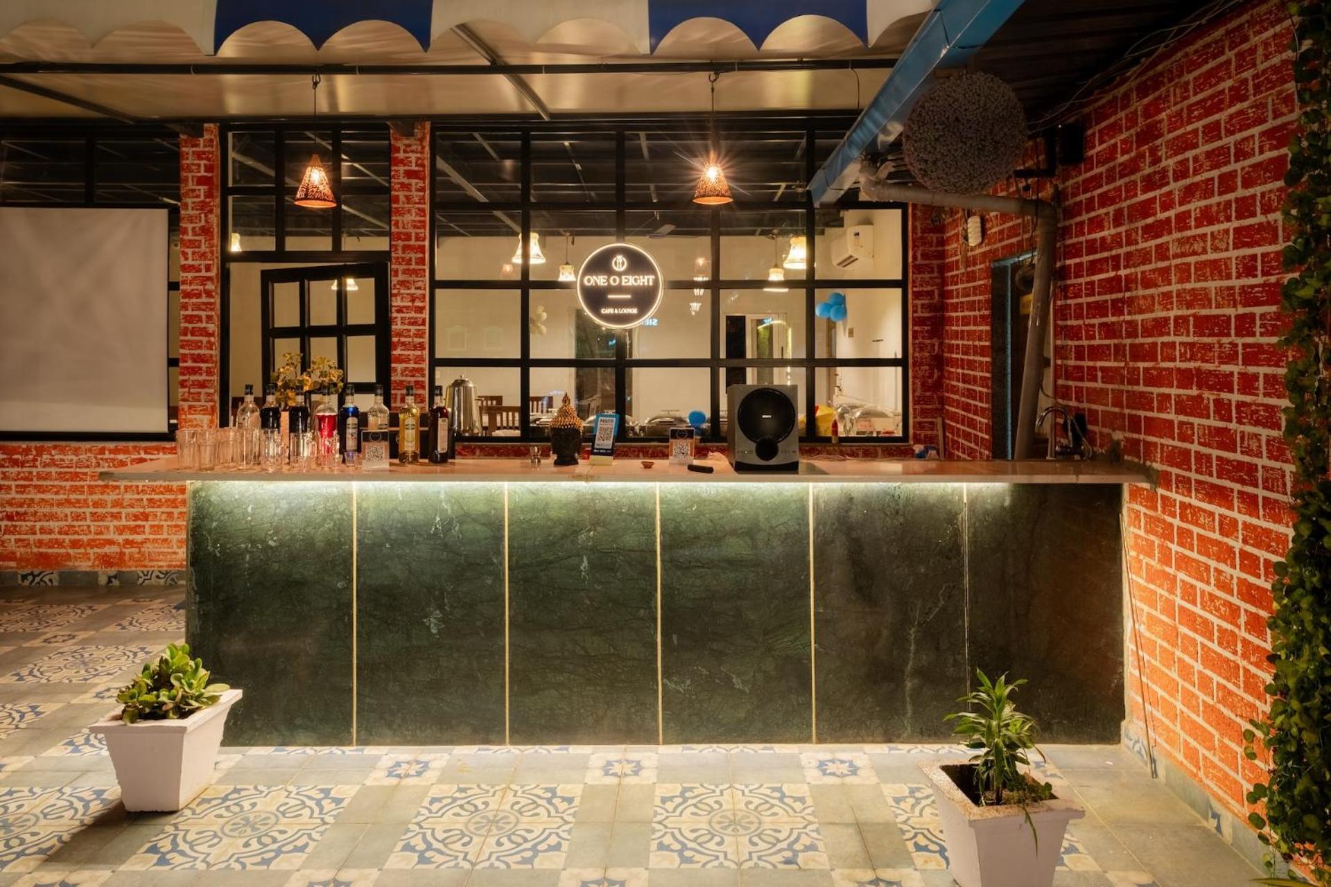 Tripli White Manor Hotel Udaipur