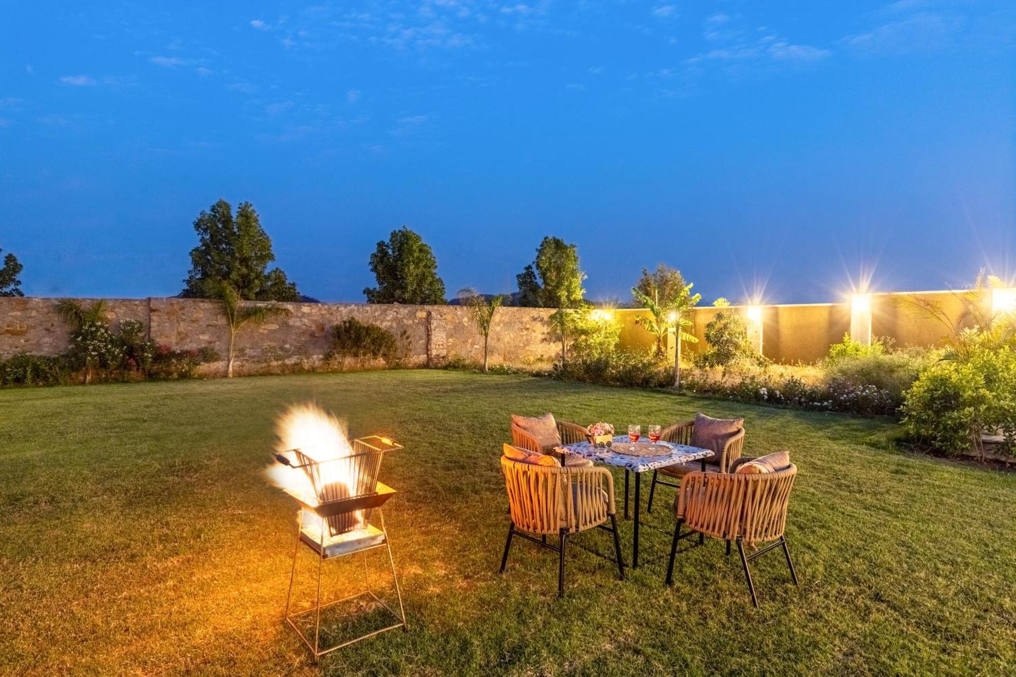 Villa Elivaas 2 Bhk Pet Friendly With Pvt Pool - Heaven In Hill