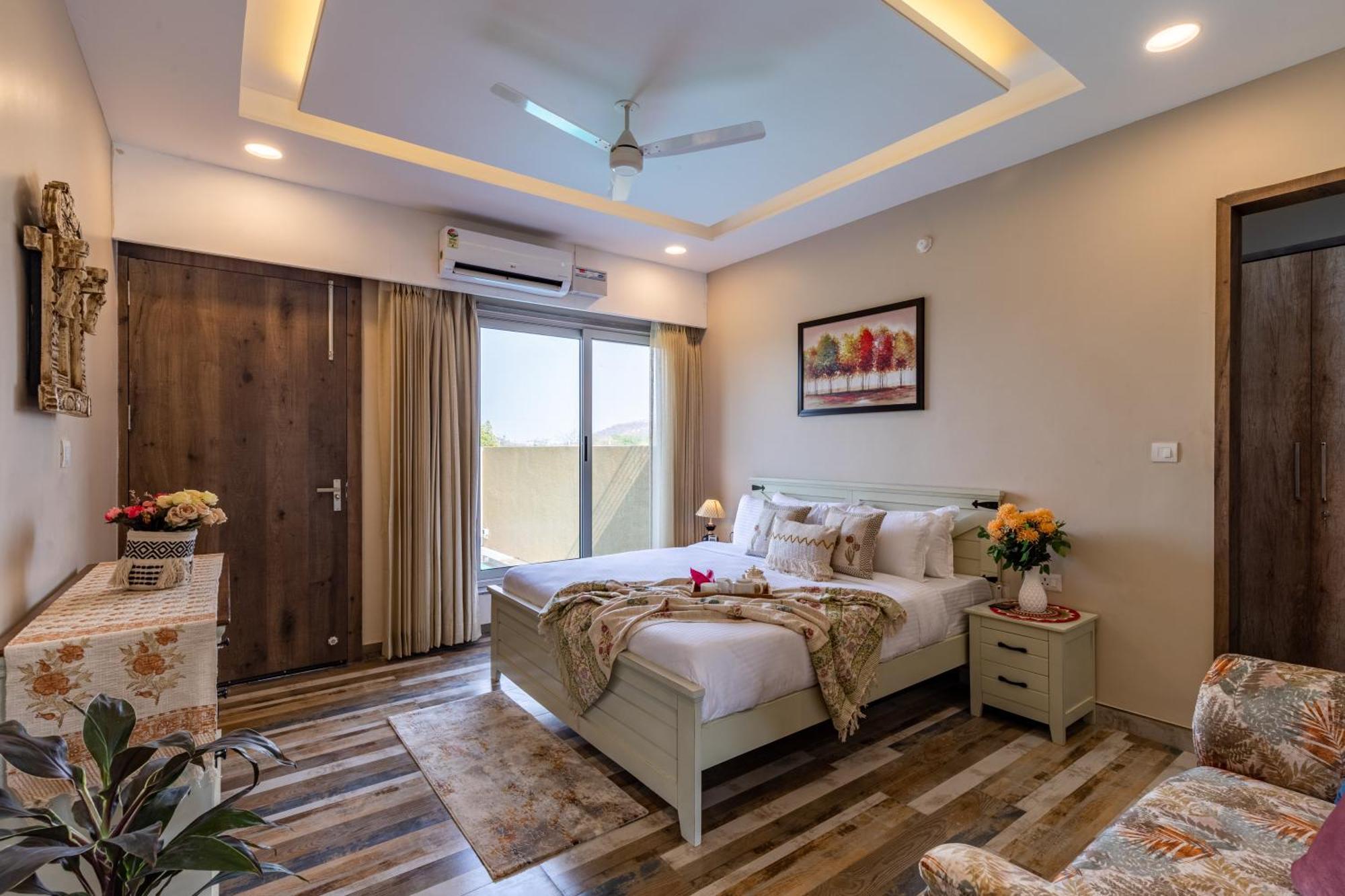 Villa Elivaas 2 Bhk Pet Friendly With Pvt Pool - Heaven In Hill Udaipur